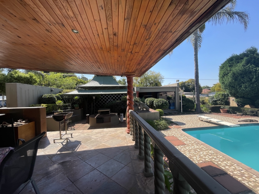 6 Bedroom Property for Sale in Hazelwood Gauteng