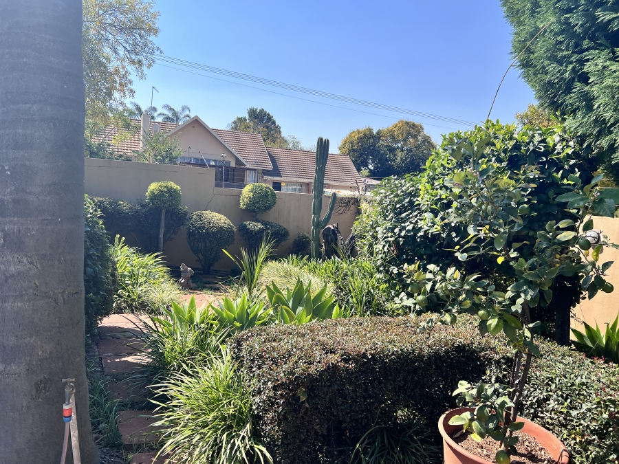 6 Bedroom Property for Sale in Hazelwood Gauteng