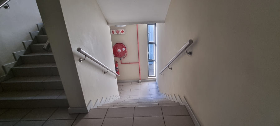 1 Bedroom Property for Sale in Hatfield Gauteng