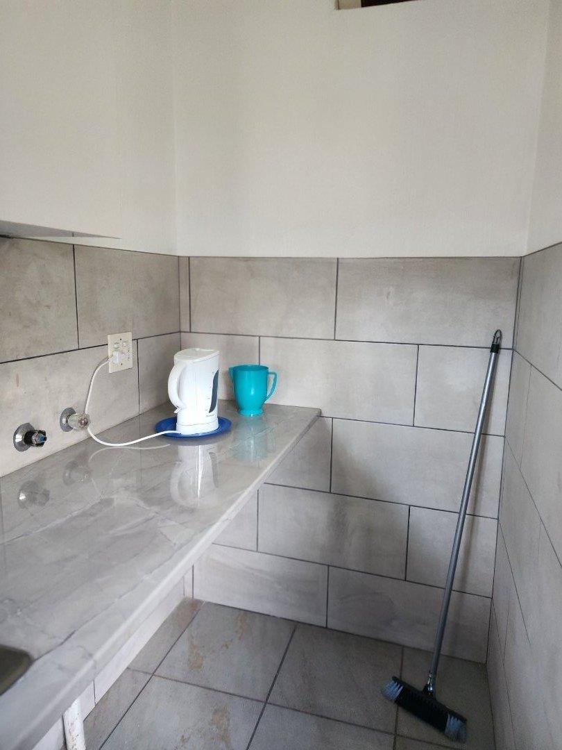 To Let 3 Bedroom Property for Rent in Roodekrans Gauteng