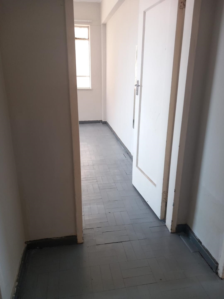 To Let 1 Bedroom Property for Rent in Yeoville Gauteng