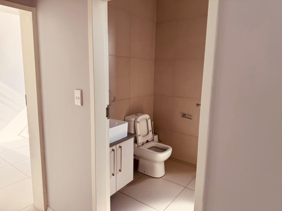 2 Bedroom Property for Sale in Carlswald Gauteng