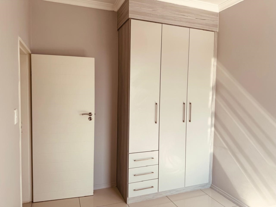 2 Bedroom Property for Sale in Carlswald Gauteng