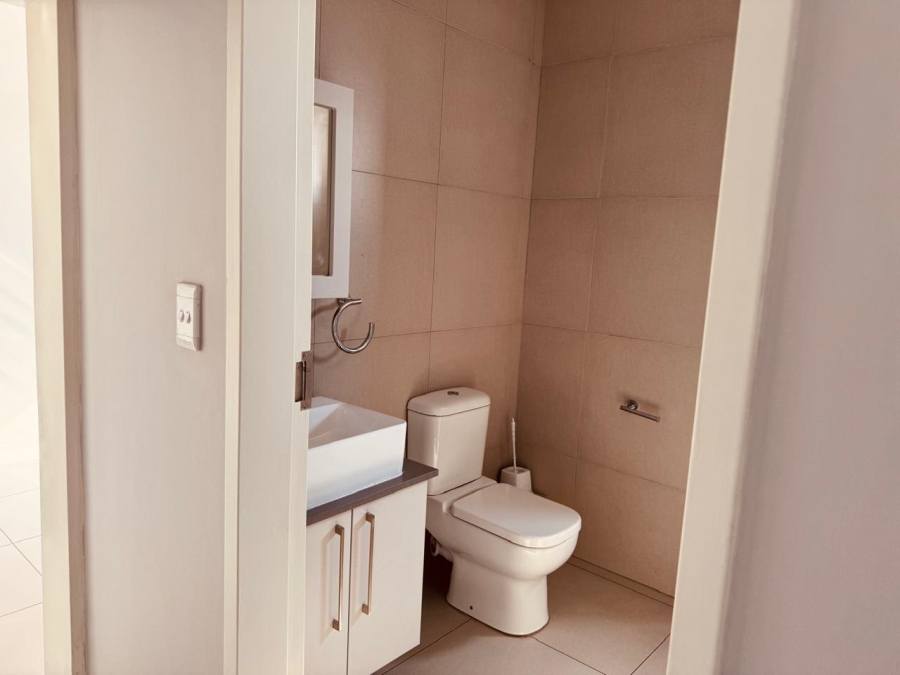 2 Bedroom Property for Sale in Carlswald Gauteng