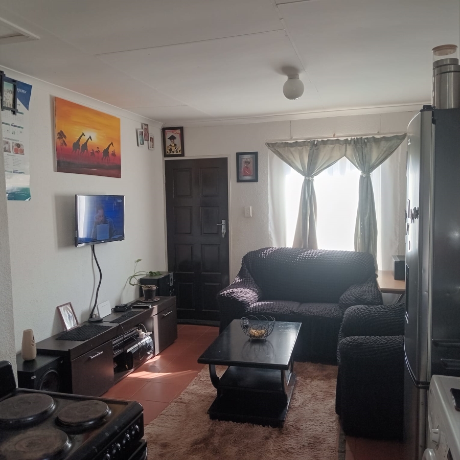 2 Bedroom Property for Sale in Savanna City Gauteng