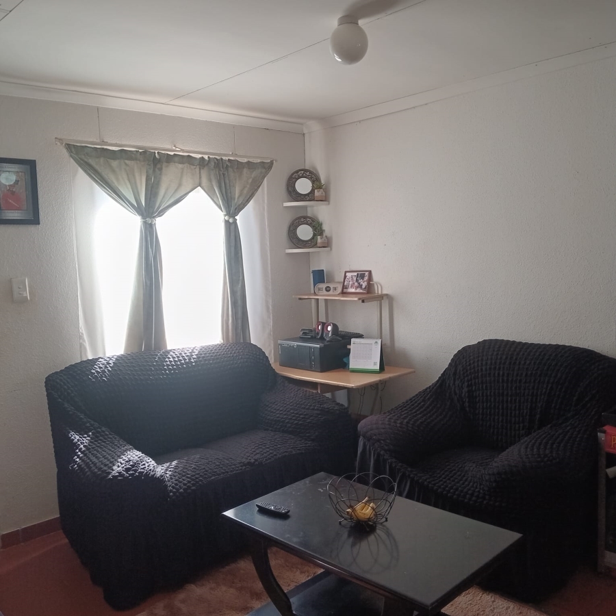 2 Bedroom Property for Sale in Savanna City Gauteng