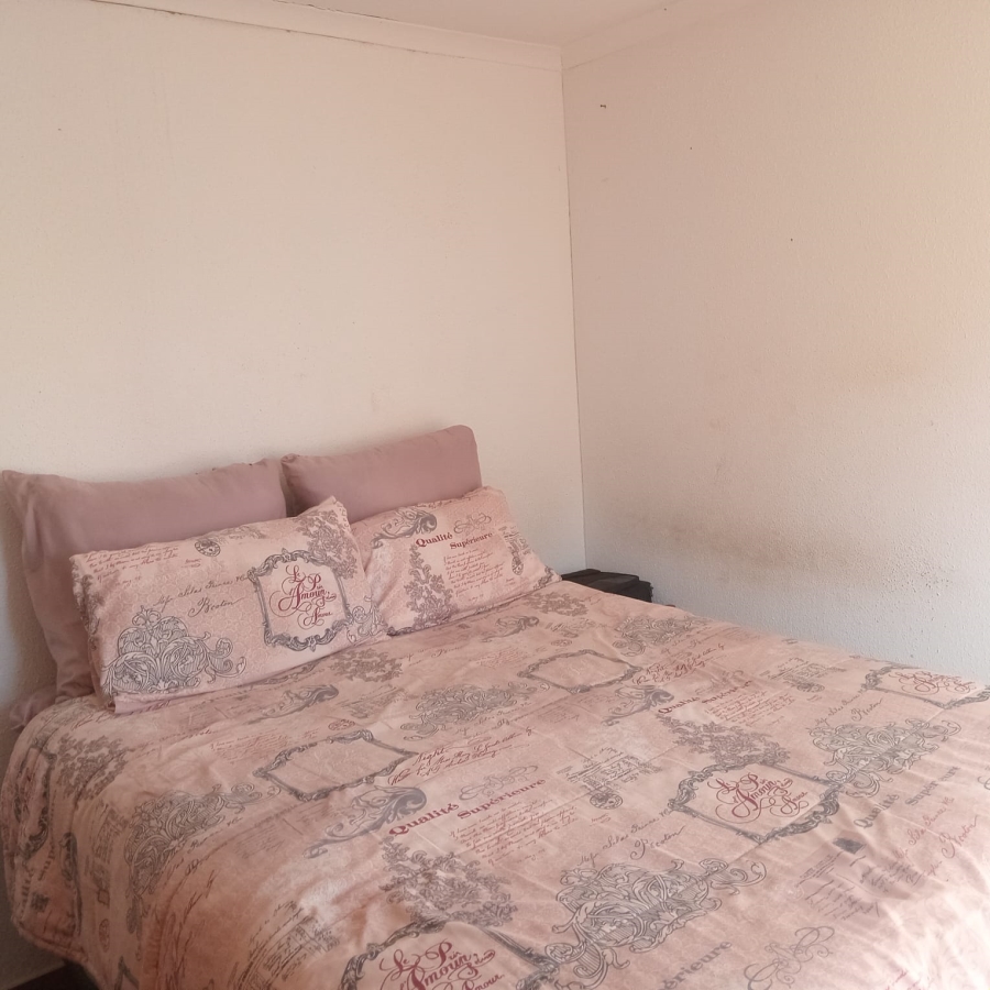 2 Bedroom Property for Sale in Savanna City Gauteng