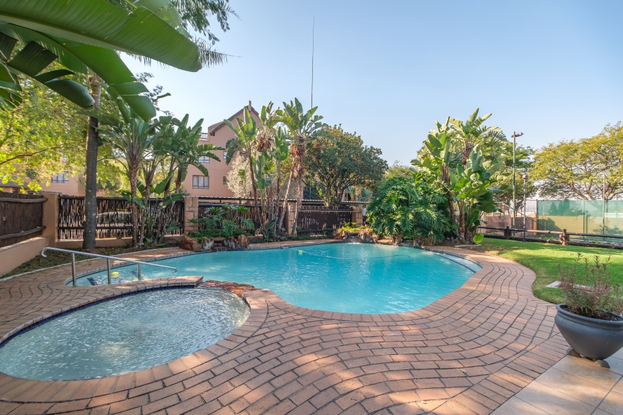 1 Bedroom Property for Sale in Lonehill Gauteng