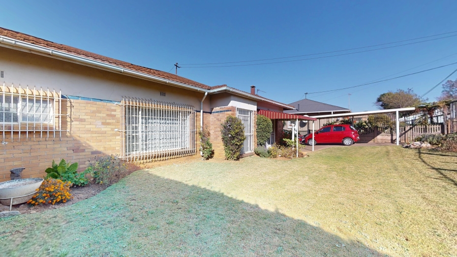 3 Bedroom Property for Sale in Symhurst Gauteng
