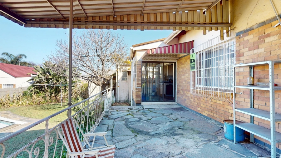 3 Bedroom Property for Sale in Symhurst Gauteng