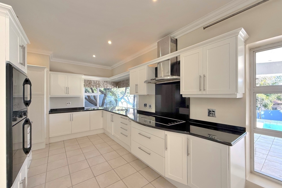 4 Bedroom Property for Sale in Dainfern Golf Estate Gauteng