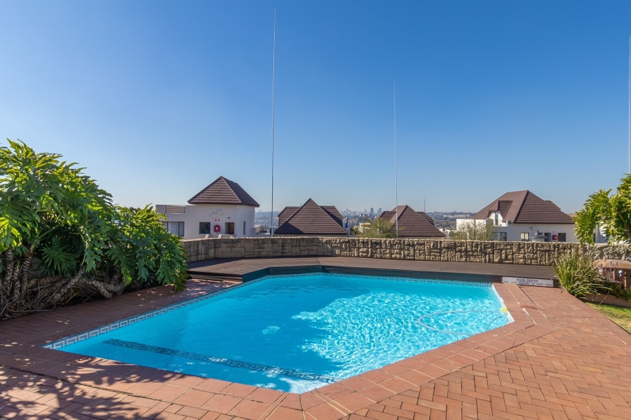 2 Bedroom Property for Sale in Northcliff Gauteng