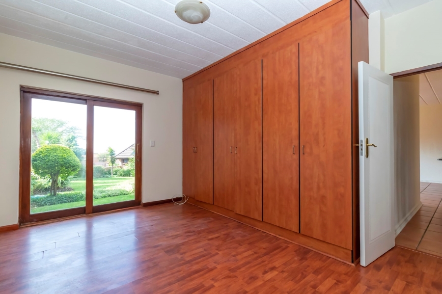 2 Bedroom Property for Sale in Northcliff Gauteng