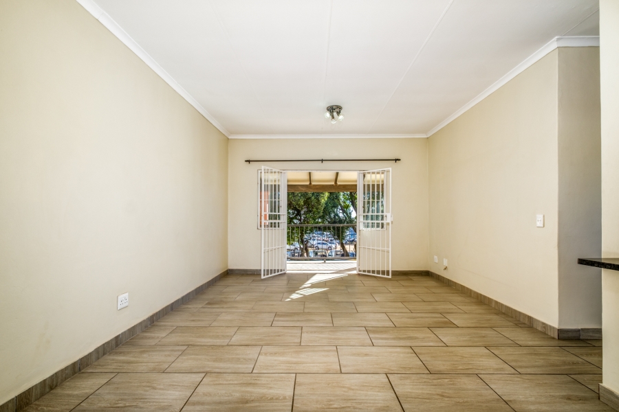 2 Bedroom Property for Sale in Sundowner Gauteng