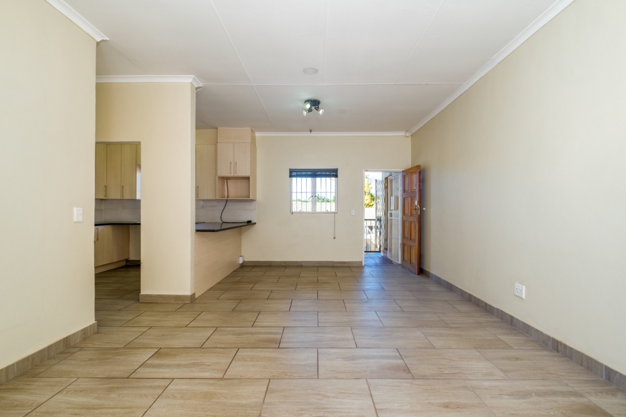 2 Bedroom Property for Sale in Sundowner Gauteng