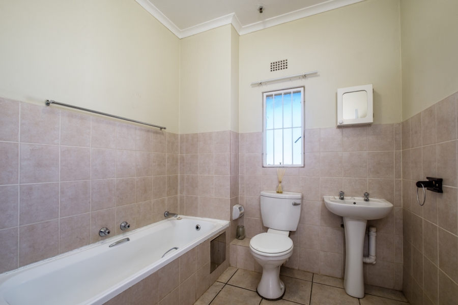 2 Bedroom Property for Sale in Sundowner Gauteng