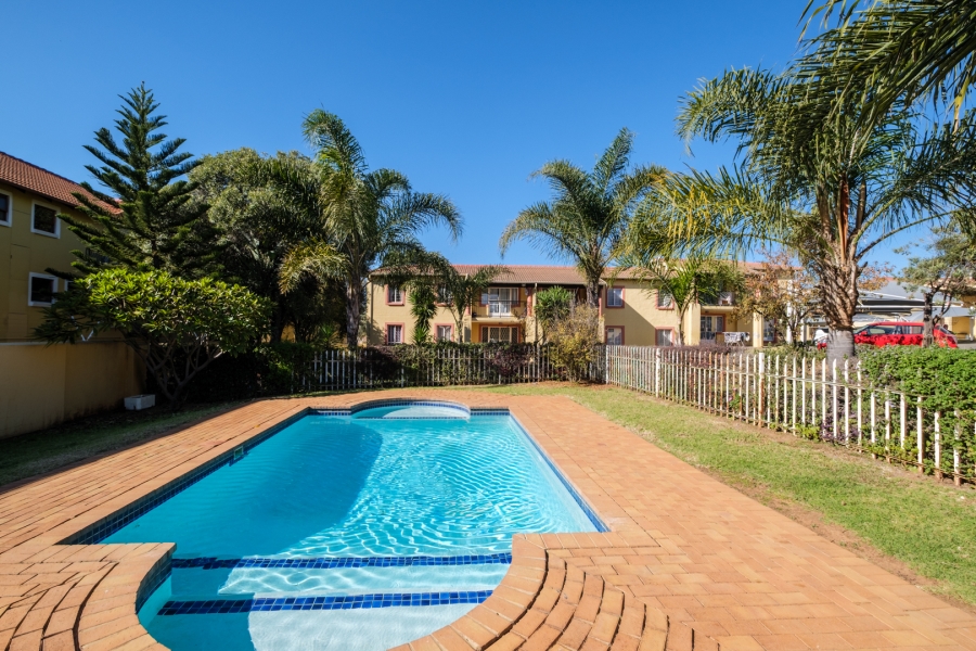 2 Bedroom Property for Sale in Sundowner Gauteng