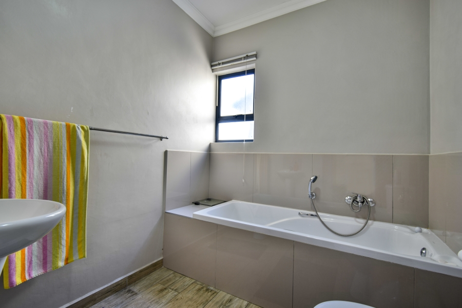 3 Bedroom Property for Sale in Doornpoort Gauteng