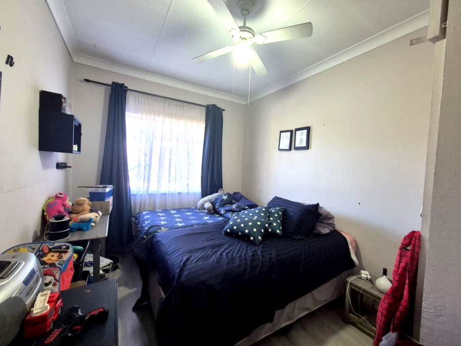 4 Bedroom Property for Sale in Sonland Park Gauteng