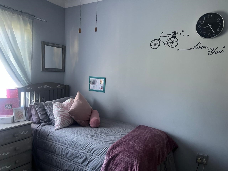 4 Bedroom Property for Sale in Sonland Park Gauteng