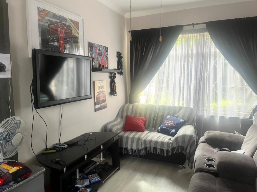 4 Bedroom Property for Sale in Sonland Park Gauteng