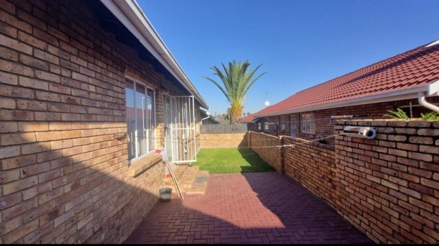 3 Bedroom Property for Sale in Norkem Park Gauteng