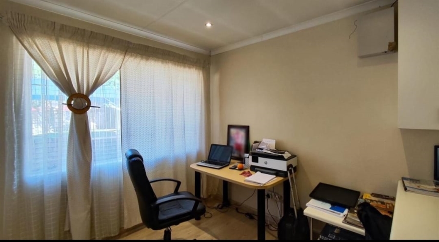3 Bedroom Property for Sale in Norkem Park Gauteng