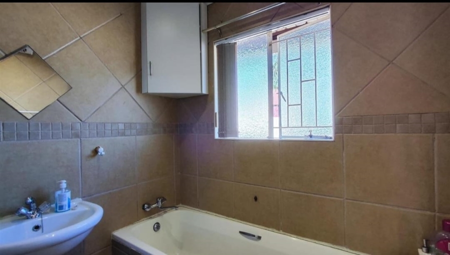 3 Bedroom Property for Sale in Norkem Park Gauteng