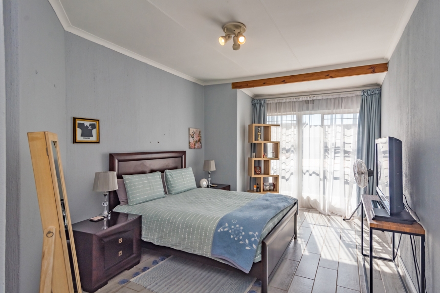 3 Bedroom Property for Sale in Fairland Gauteng