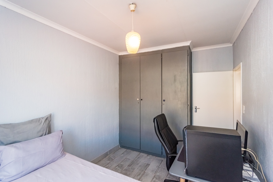 3 Bedroom Property for Sale in Fairland Gauteng