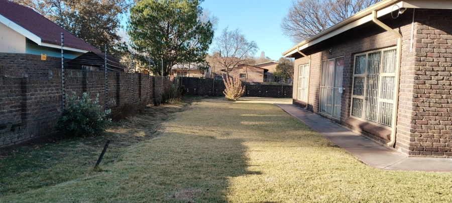 3 Bedroom Property for Sale in Rensburg Gauteng