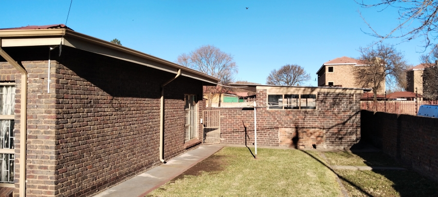 3 Bedroom Property for Sale in Rensburg Gauteng