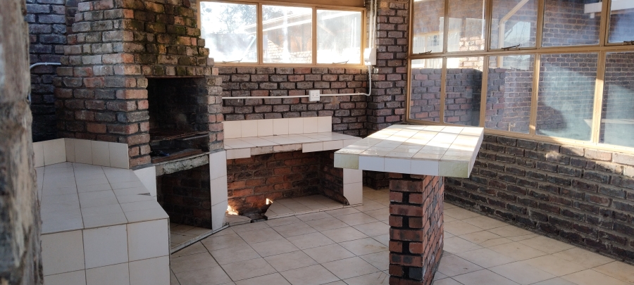 3 Bedroom Property for Sale in Rensburg Gauteng