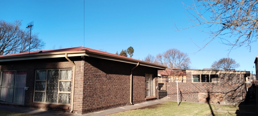 3 Bedroom Property for Sale in Rensburg Gauteng