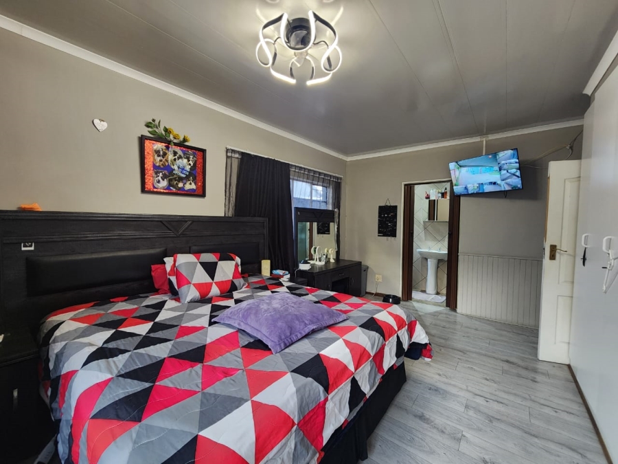 3 Bedroom Property for Sale in Three Rivers Gauteng