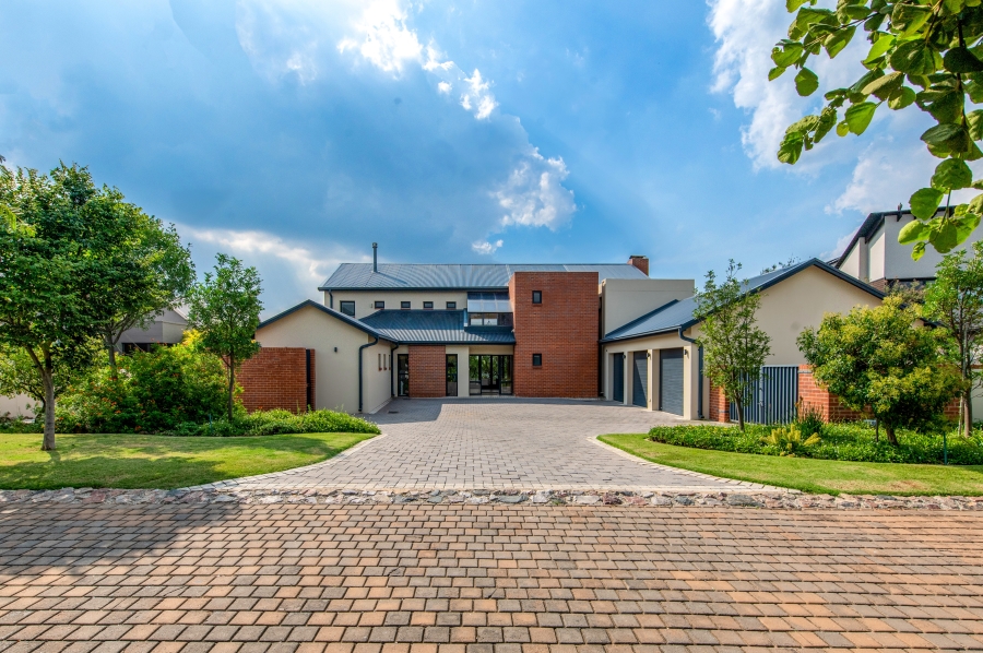 4 Bedroom Property for Sale in Waterfall Country Estate Gauteng