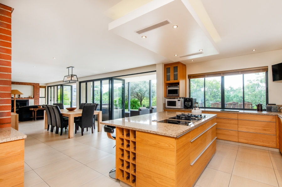 4 Bedroom Property for Sale in Waterfall Country Estate Gauteng
