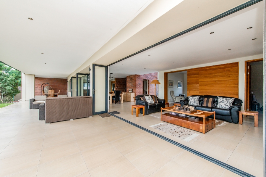 4 Bedroom Property for Sale in Waterfall Country Estate Gauteng
