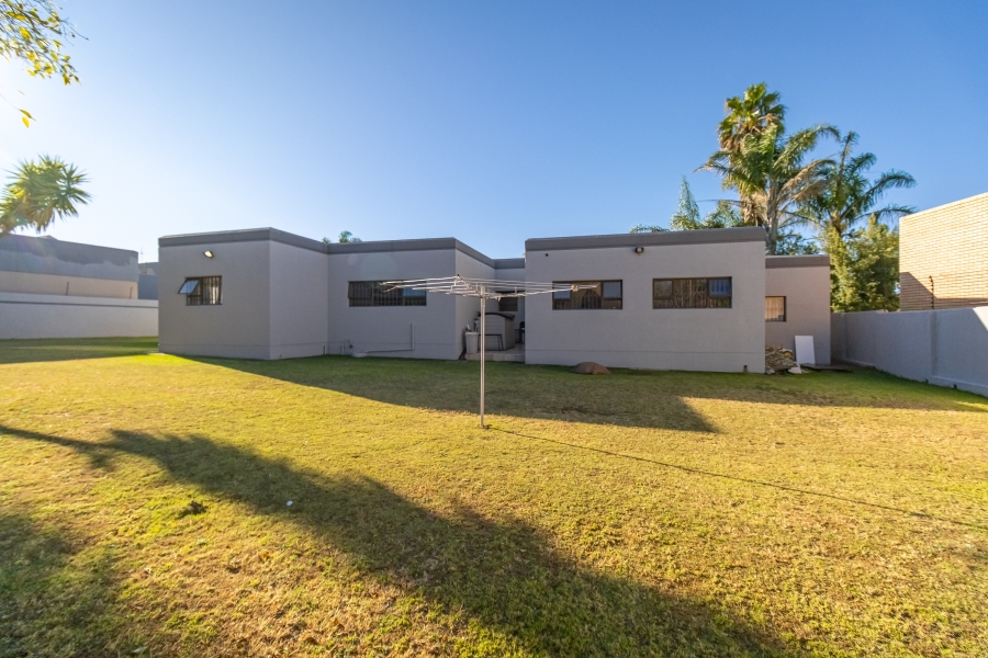 4 Bedroom Property for Sale in Noordkruin Gauteng