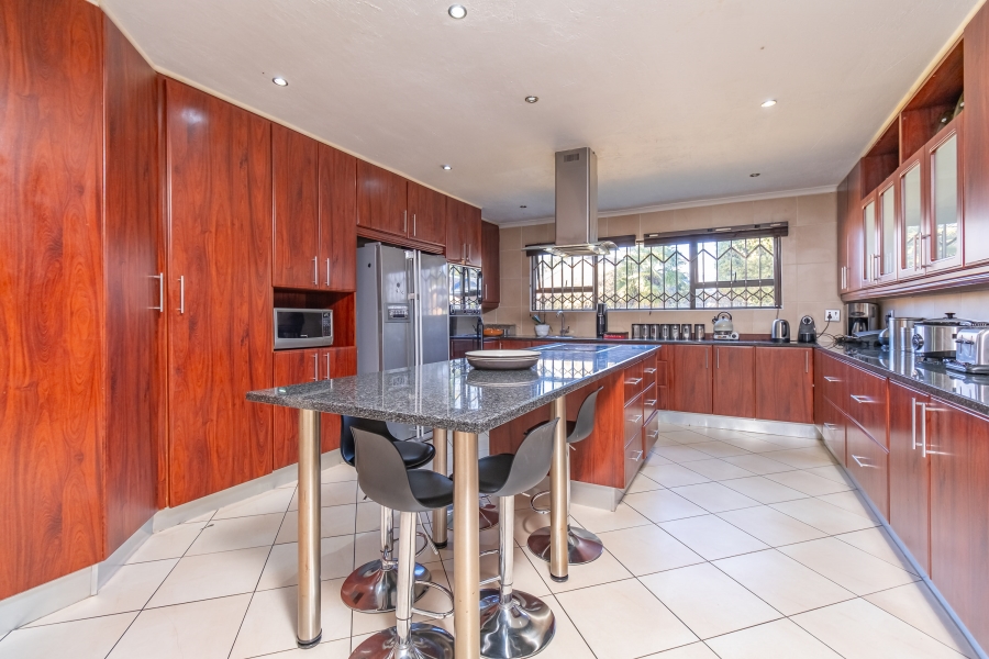4 Bedroom Property for Sale in Noordkruin Gauteng