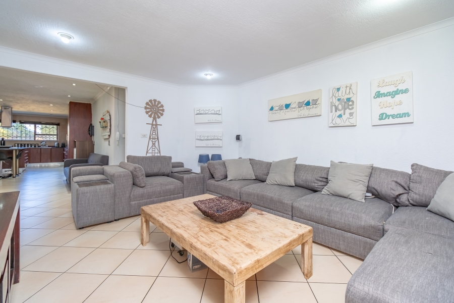4 Bedroom Property for Sale in Noordkruin Gauteng