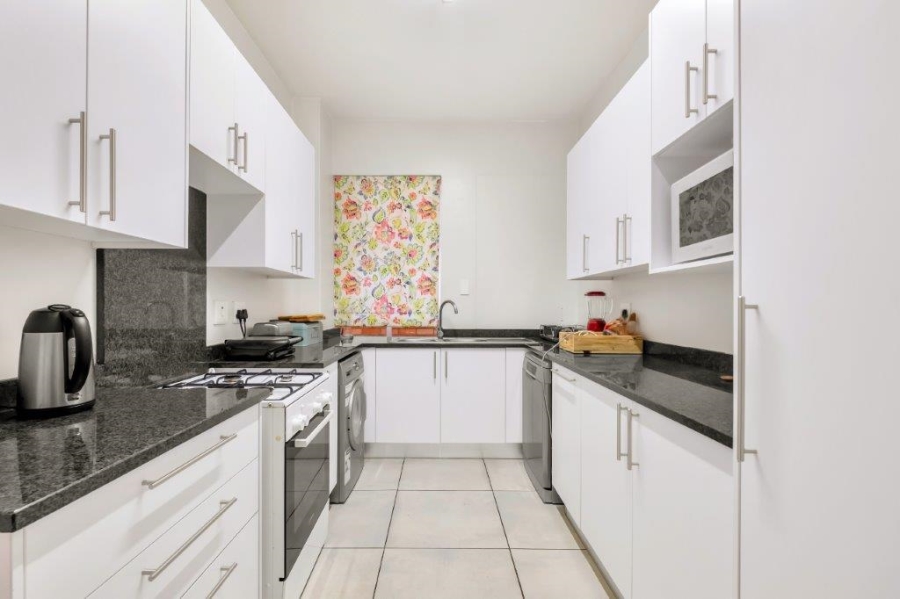 3 Bedroom Property for Sale in Illovo Gauteng