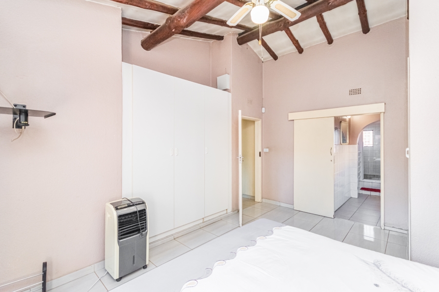 5 Bedroom Property for Sale in Doringkloof Gauteng