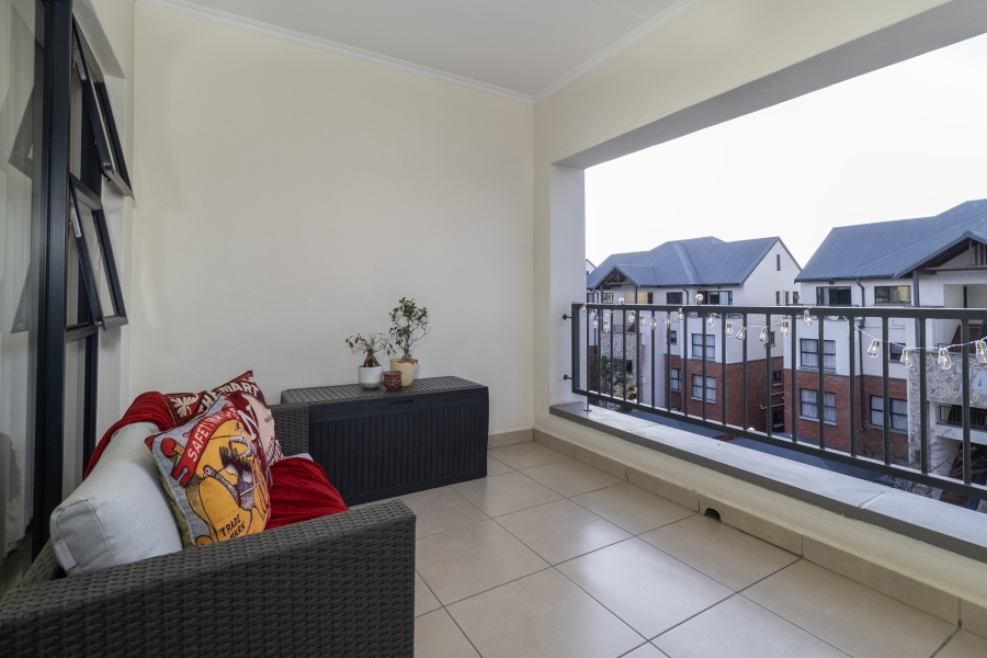 2 Bedroom Property for Sale in Greenstone Crest Gauteng
