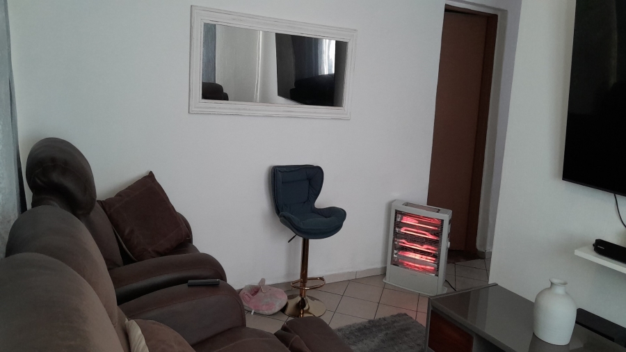 3 Bedroom Property for Sale in Bedworth Park Gauteng
