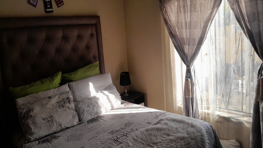 3 Bedroom Property for Sale in Bedworth Park Gauteng