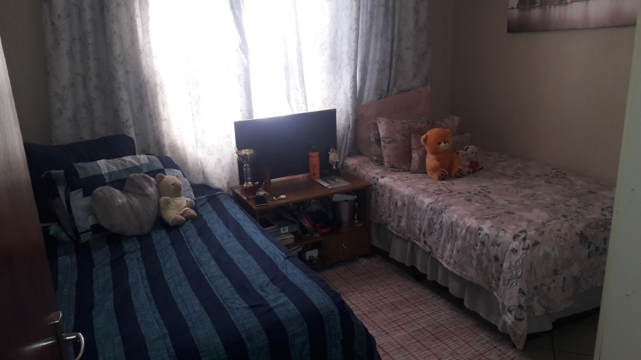3 Bedroom Property for Sale in Bedworth Park Gauteng