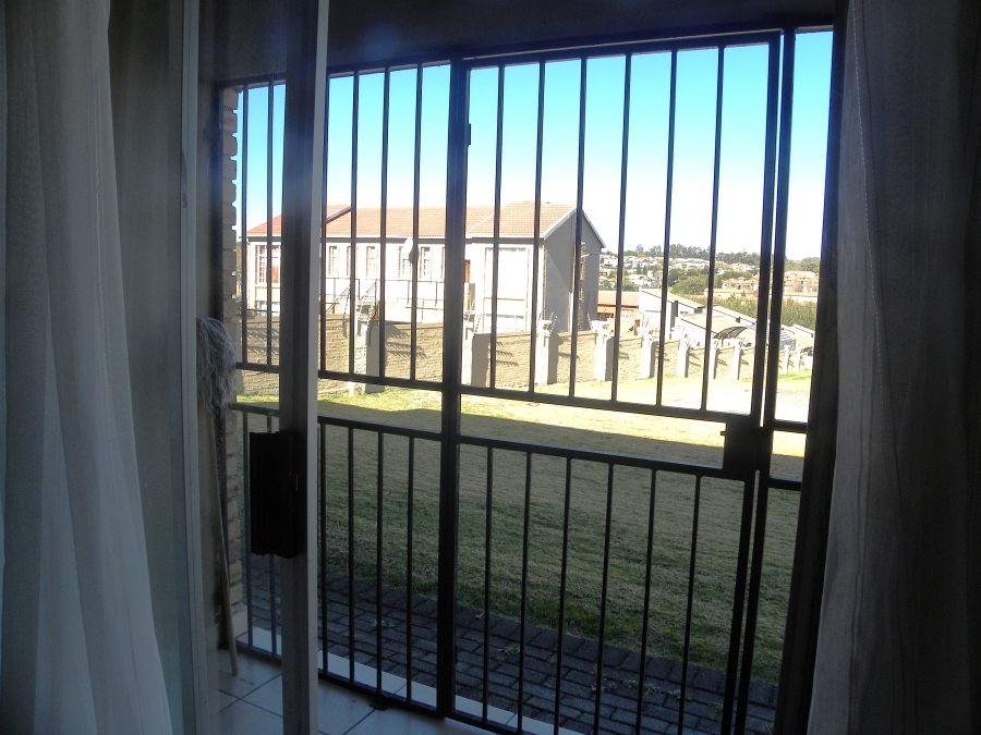 2 Bedroom Property for Sale in Laser Park Gauteng