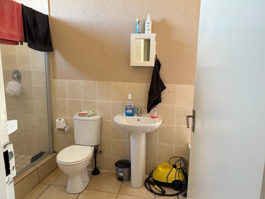 2 Bedroom Property for Sale in Laser Park Gauteng