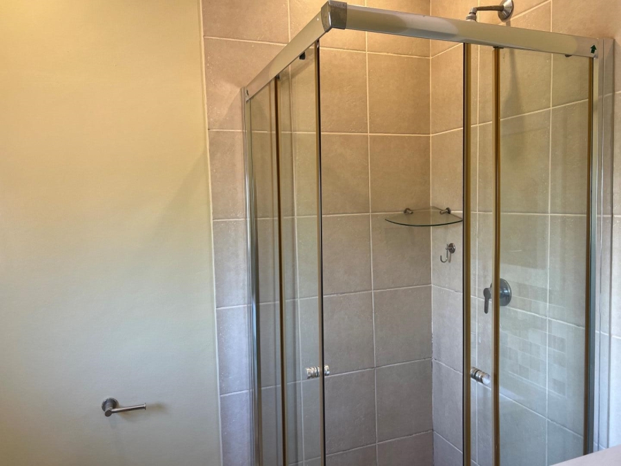 To Let 1 Bedroom Property for Rent in Rivonia Gauteng